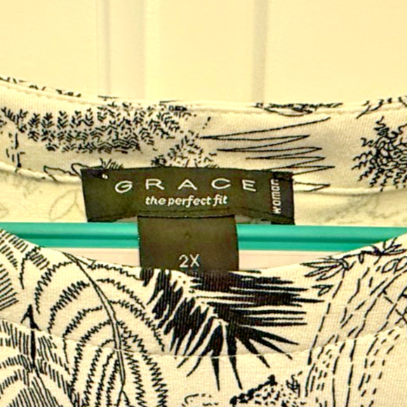 Women's 2X Sleeveless Top Black & White Island Design Rayon Spandex Grace Woman - Picture 5 of 7